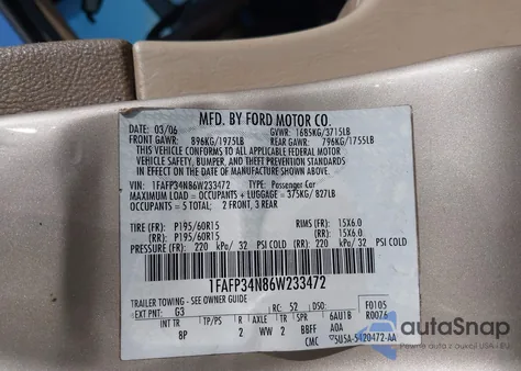2006 Ford Focus Zx4 from USA, damaged, VIN 1FAFP34N86W233472